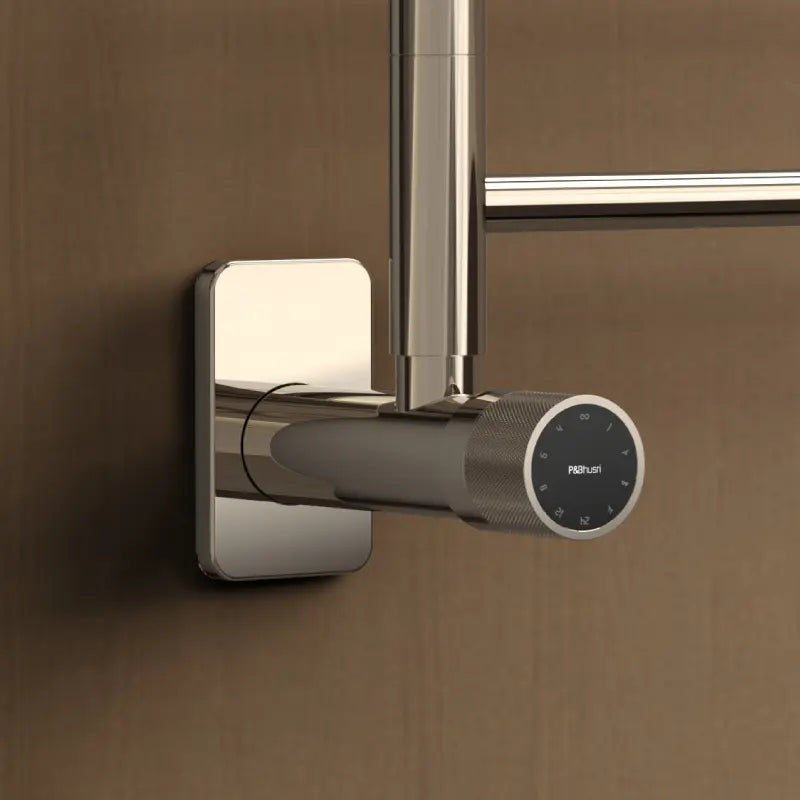 P&Bhusri towel bar heated G06